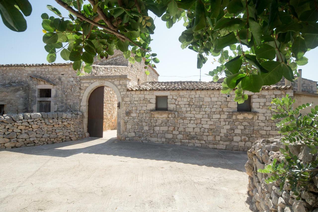 Casale Del Coccio Casa de hóspedes Scicli Exterior foto